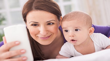 HUGGIES® DIARY - щоденник фотоісторій вашого малюка